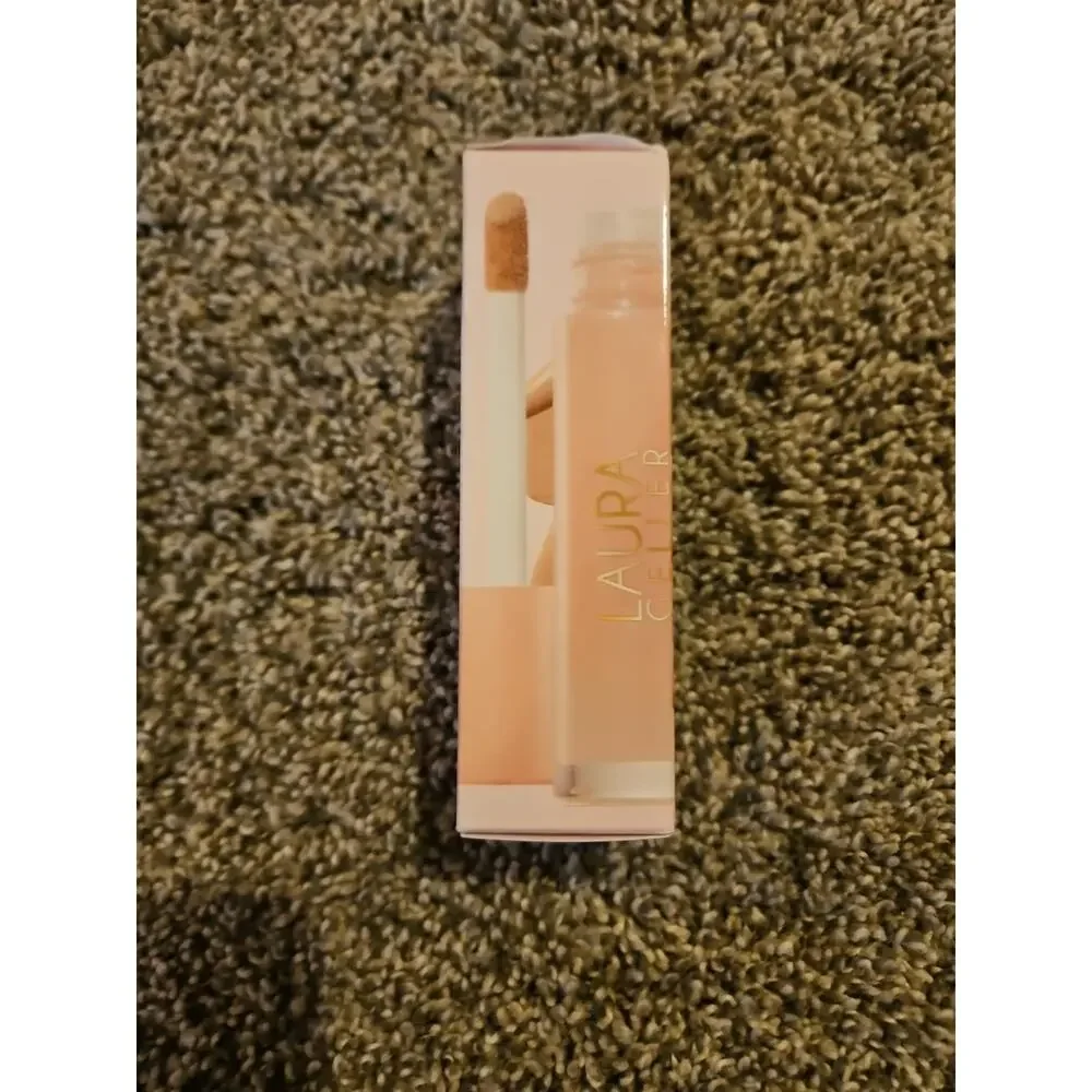 Laura Geller Balance N Glow‎ Hydrating Liquid Foundation 0.9 Oz LIGHT NEW